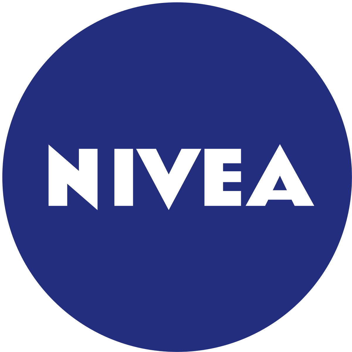 Nước tẩy trang Nivea là 1 trong rất nhiều sản phẩm của thương hiệu Nivea